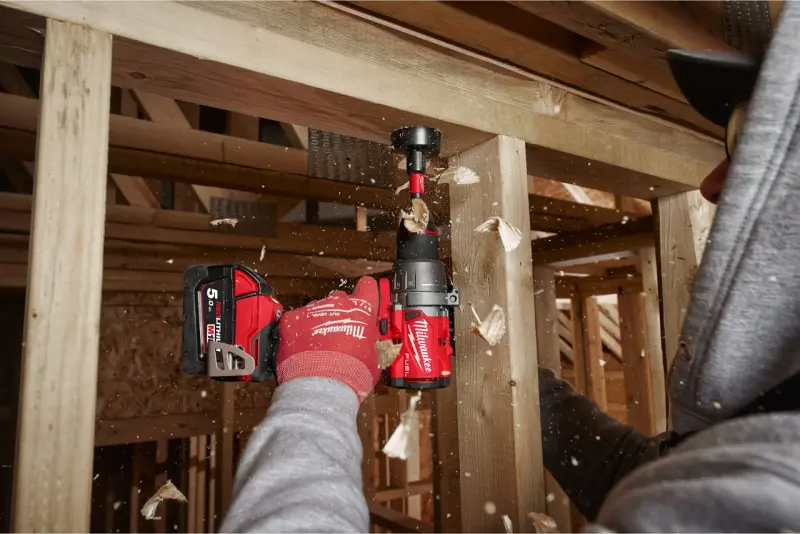 Aku vrtací šroubovák Milwaukee M18 FDD3-402C, vrtačka, 2x aku M18 B4 + nabíječka M12-18 C + kufr, 4933492472 (MI4933492472)